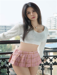 息子の友达に犯されて-《丰满老女人》伦理HD